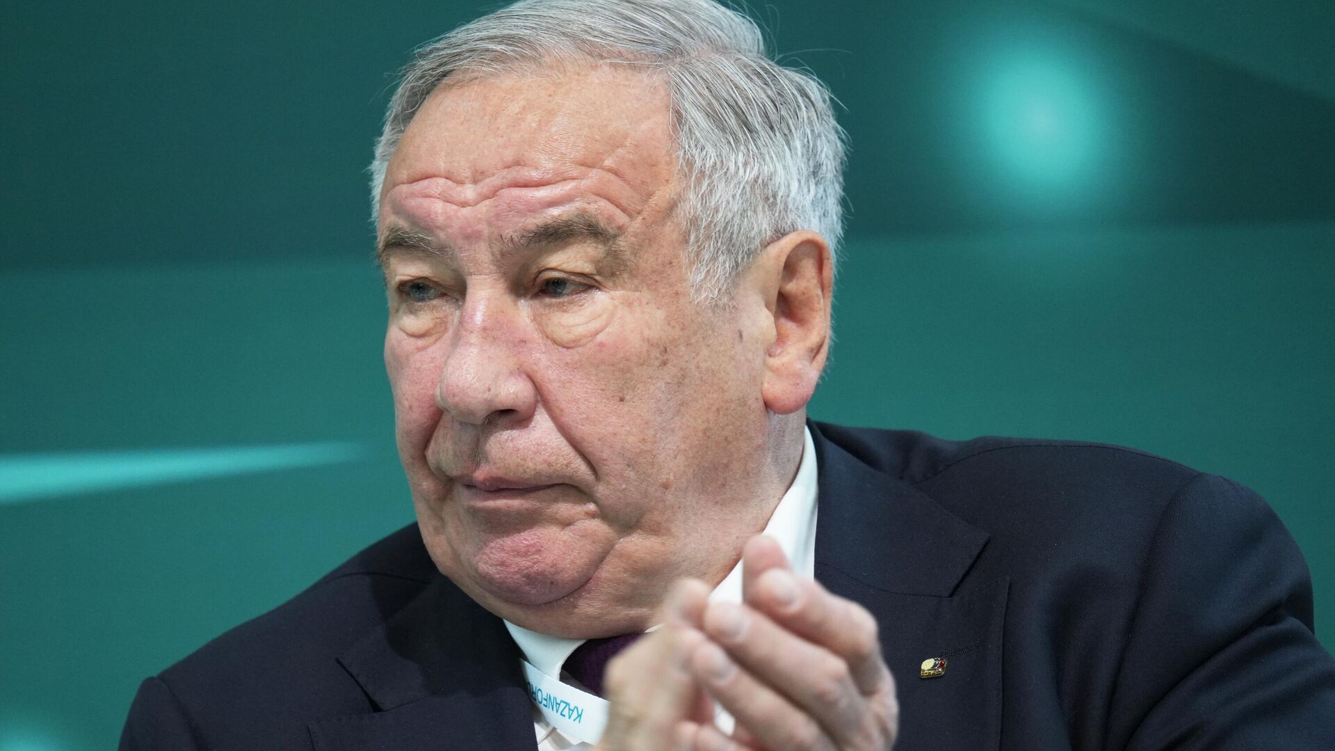 Тарпищев заявил, что на «Ролан Гаррос» успешно прошло обновление поколений