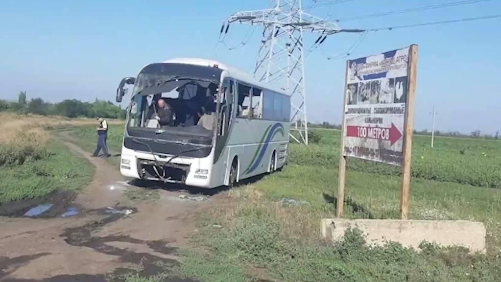 Украинский дрон атаковал пассажирский автобус в ДНР: есть раненые