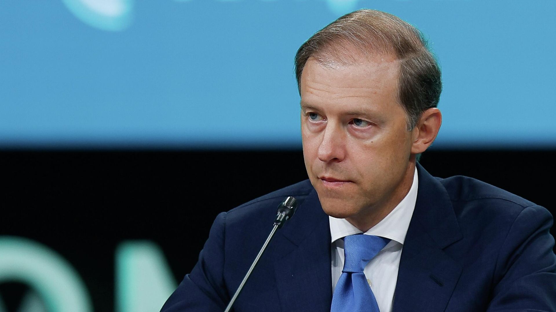 Мантуров назвал сроки появления опытного образца самолёта «Освей»