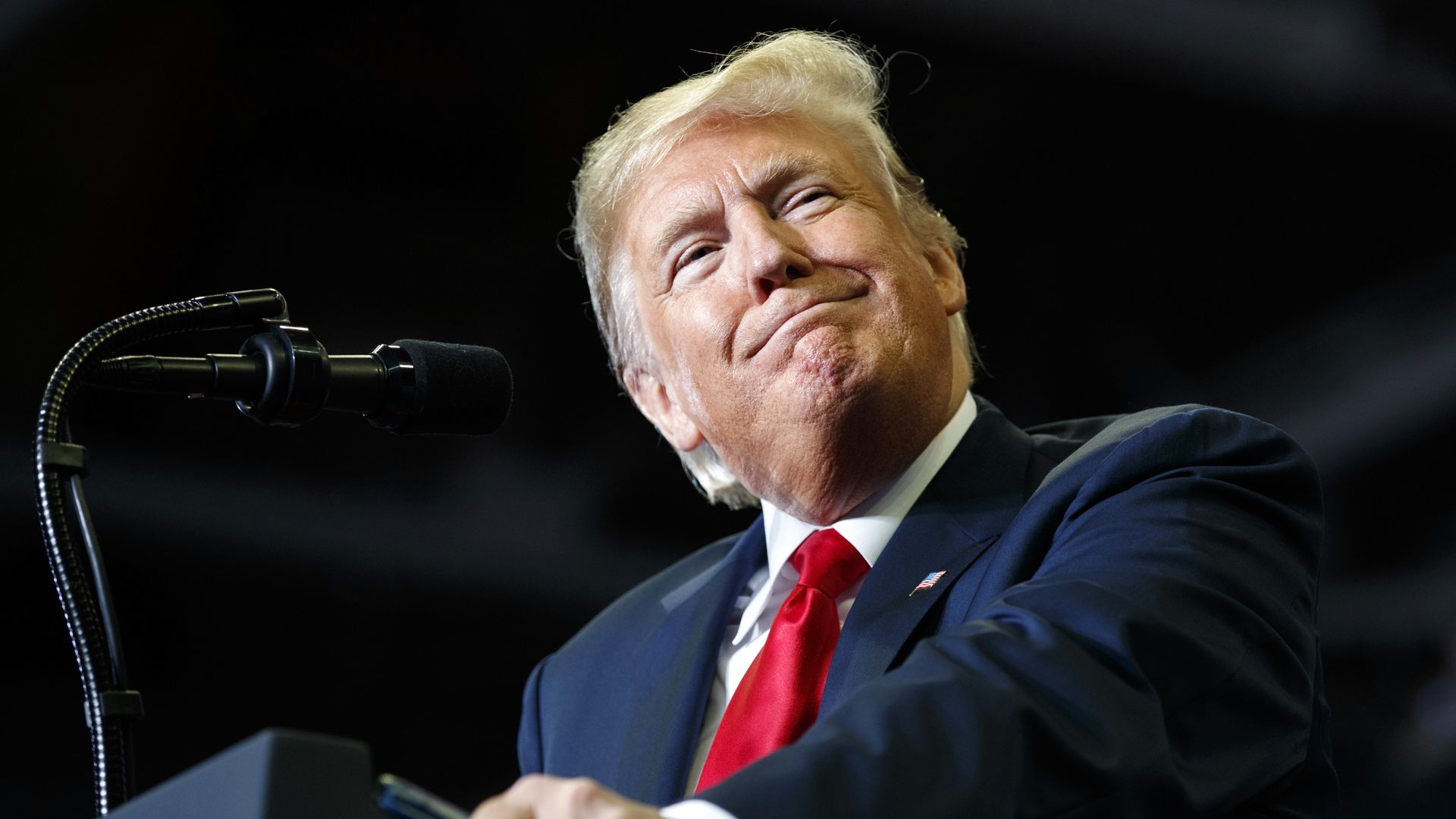 Трамп считает, что демократы погубили Голливуд